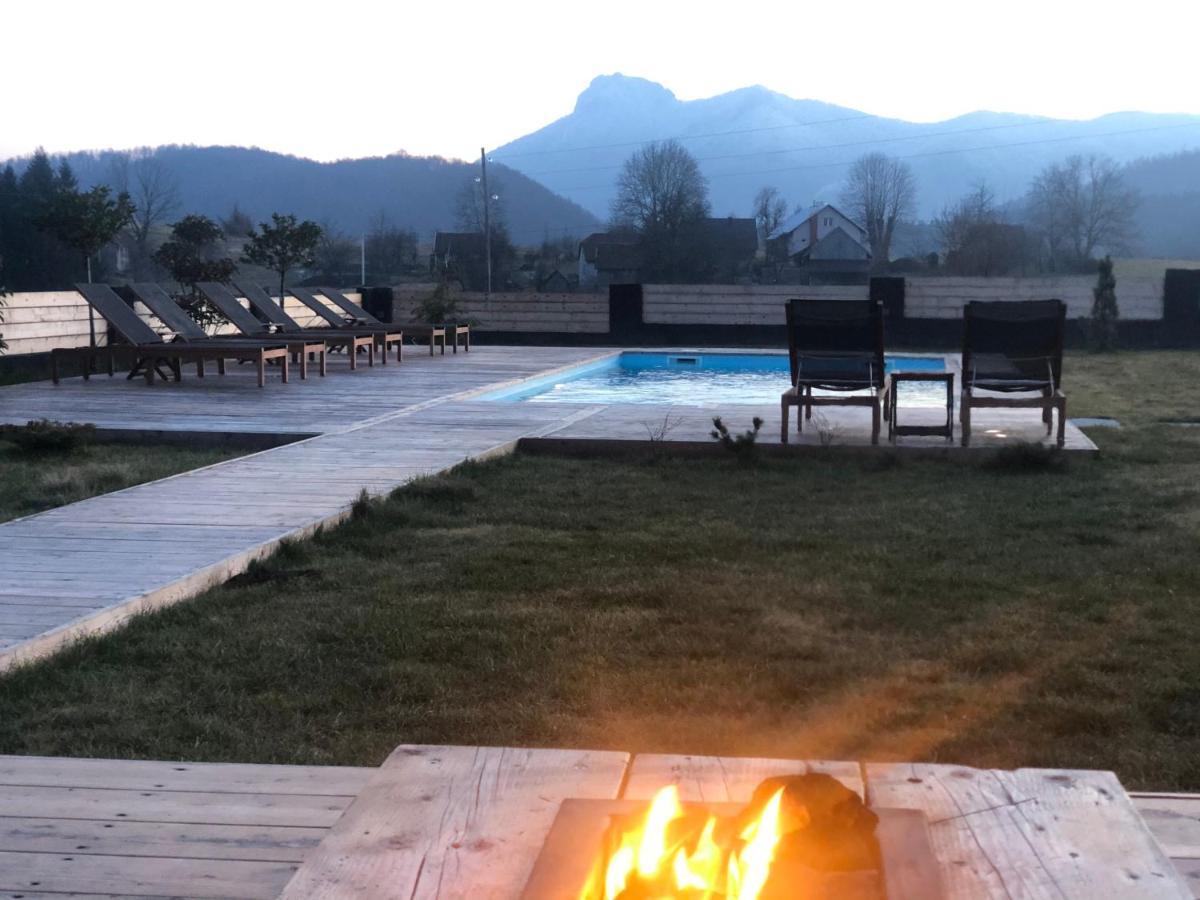 הוילה Gomirje Zoe Luxury House מראה חיצוני תמונה